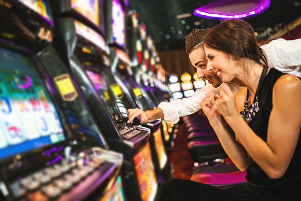 emp4d slot game Aviator in full-screen mode on mobile device